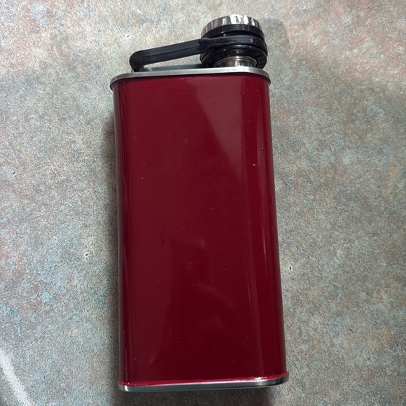 Stanley Eddie Bauer Deep Red Flask - Picture 5 of 6